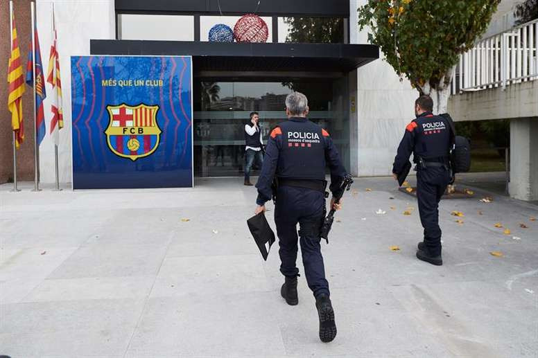 شرطة برشلونة